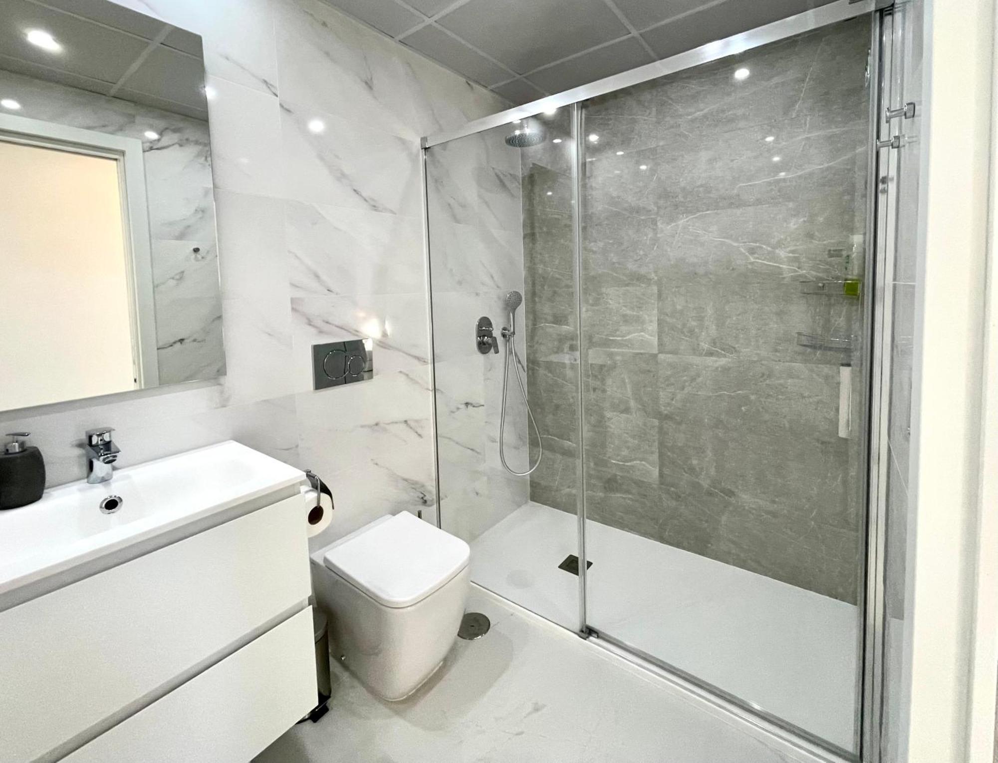 Luxury Apartment Sunset Cliffs Μπένιντορμ Εξωτερικό φωτογραφία