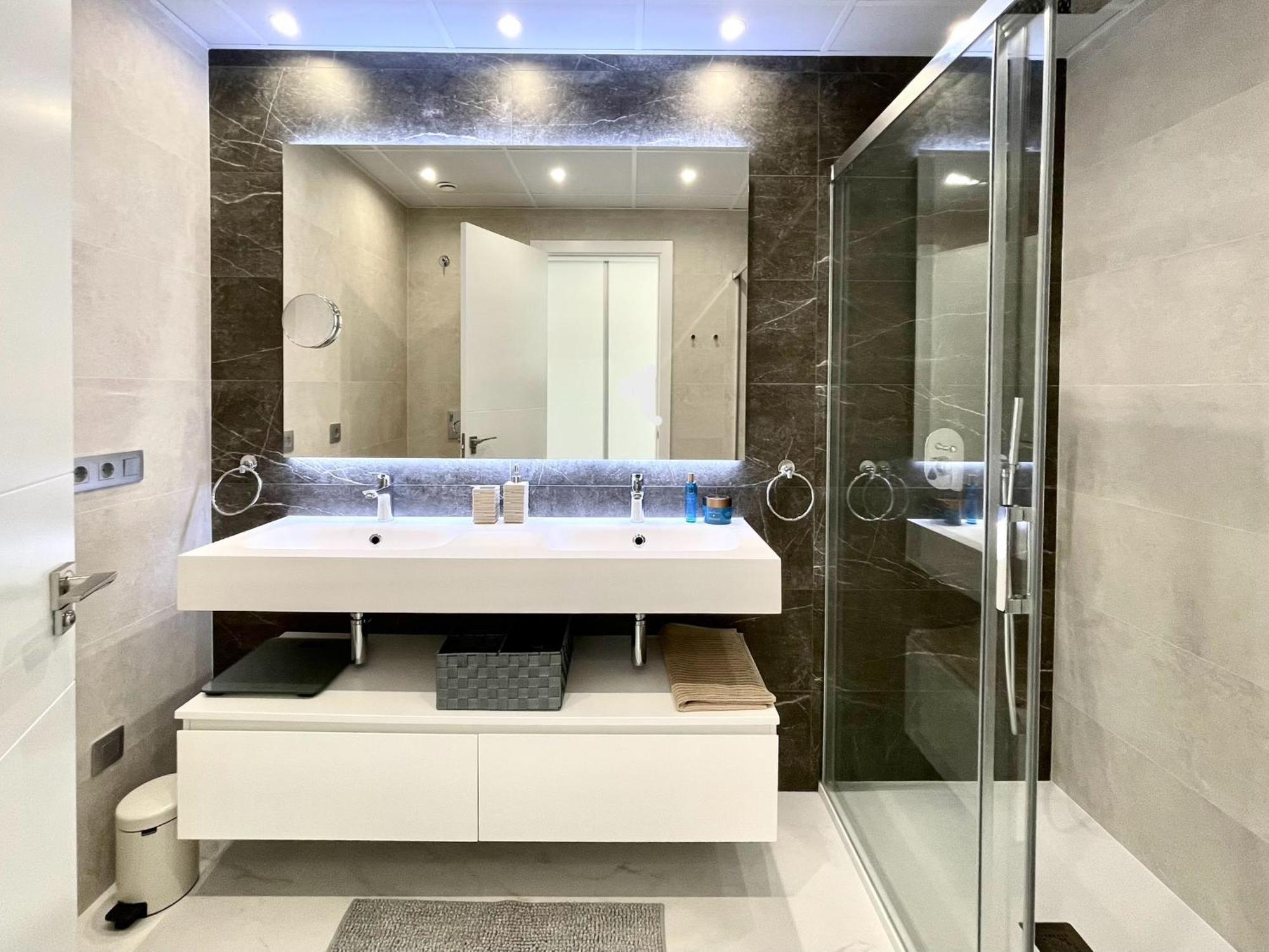 Luxury Apartment Sunset Cliffs Μπένιντορμ Εξωτερικό φωτογραφία